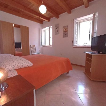 Ana Apartments Vis Exterior foto